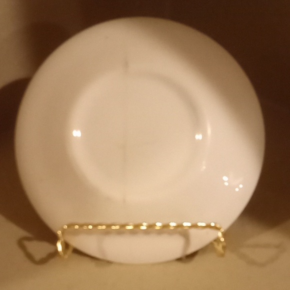 Vintage-Colonial Homestead by Royal 3 Saucer Bundle - Picture 11 of 11